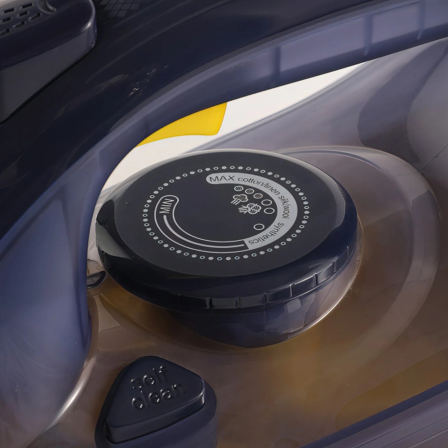 SteamWhale Pro – 2400W Anti-Drip Steam Iron